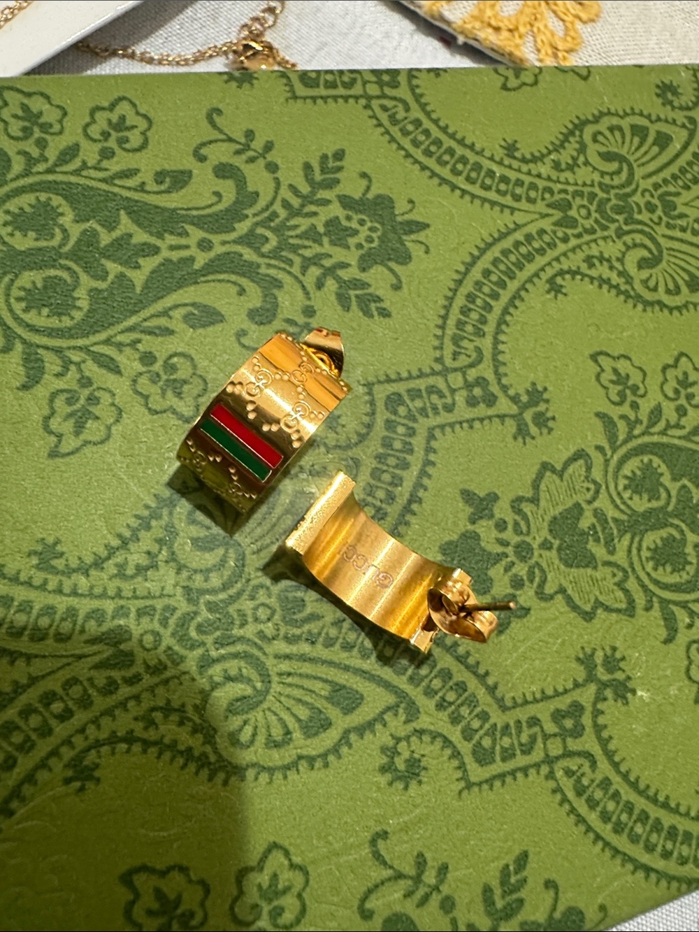 Gucci Gold-tone Branded Stud Earring - Picture 5 of 5